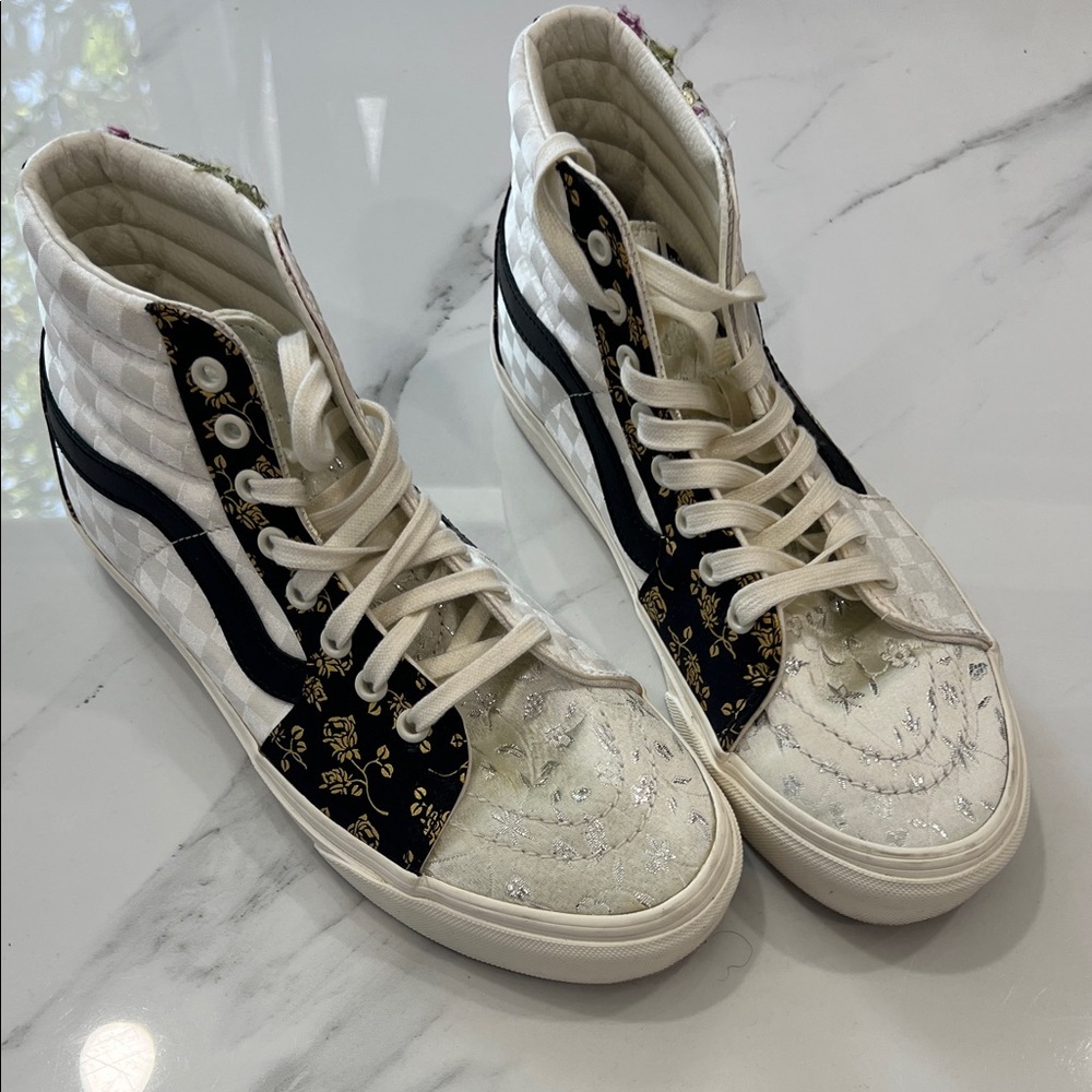 Vans High-Top Sneakers with Black and White Floral Pattern